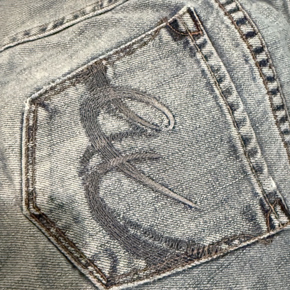 Express X2 slim w10 low rise flare leg jeans. (Length altered) - Picture 5 of 8